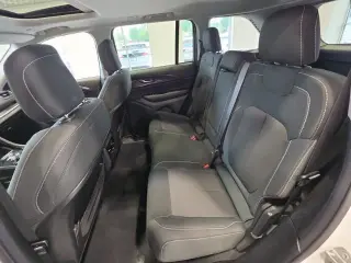 Jeep Grand Cherokee 2023 4x4 Laredo 4 puertas SUV