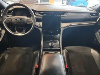 Jeep Grand Cherokee 2023 4x4 Laredo X 4 puertas SUV