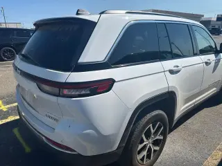 Jeep Grand Cherokee 2024 4x4 Limited 4 puertas SUV