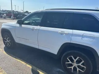 Jeep Grand Cherokee 2024 4x4 Limited 4 puertas SUV