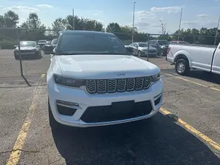 Jeep Grand Cherokee 2024 4x4 Summit 4 puertas SUV