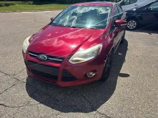 Ford Focus 2013 SE 4 puertas Sedan