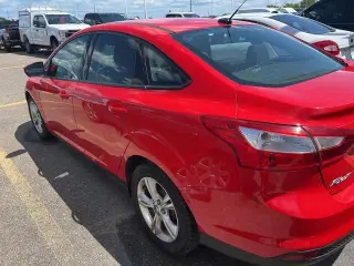 Ford Focus 2013 SE 4 puertas Sedan