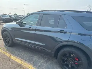 Ford Explorer 2023 AWD ST 4 puertas SUV