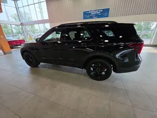 Ford Explorer 2023 AWD ST 4 puertas SUV