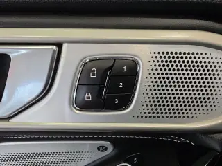 Ford Explorer 2023 AWD ST 4 puertas SUV
