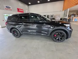 Ford Explorer 2023 AWD ST 4 puertas SUV