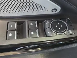 Ford Explorer 2023 AWD Platinum 4 puertas SUV