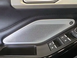 Ford Explorer 2023 AWD Platinum 4 puertas SUV