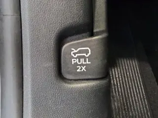 Ford Explorer 2023 AWD Platinum 4 puertas SUV