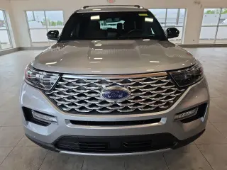 Ford Explorer 2023 AWD Platinum 4 puertas SUV