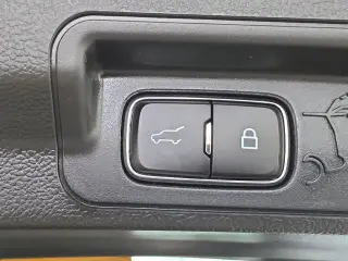Ford Explorer 2023 AWD Platinum 4 puertas SUV
