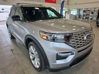 Ford Explorer 2023 AWD Platinum 4 puertas SUV