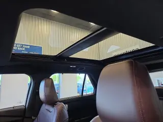 Ford Explorer 2023 AWD Platinum 4 puertas SUV