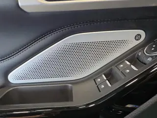 Ford Explorer 2023 AWD Platinum 4 puertas SUV