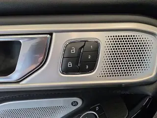 Ford Explorer 2023 AWD Platinum 4 puertas SUV