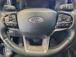 Ford Explorer 2023 AWD Platinum 4 puertas SUV