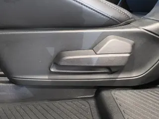 Ford Explorer 2023 AWD Platinum 4 puertas SUV