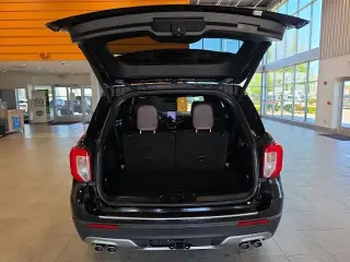 Ford Explorer 2023 AWD Platinum 4 puertas SUV