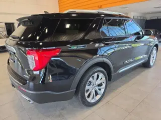 Ford Explorer 2023 AWD Platinum 4 puertas SUV