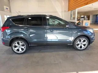 Ford Escape 2019 AWD Titanium 4 puertas SUV
