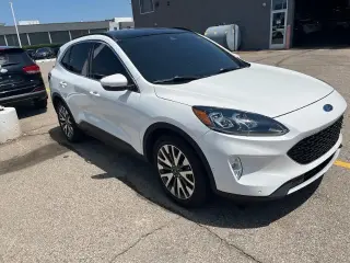 Ford Escape 2020 AWD Titanium 4 puertas SUV