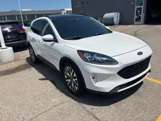 Ford Escape 2020 AWD Titanium 4 puertas SUV