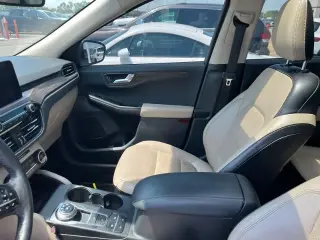 Ford Escape 2020 AWD Titanium 4 puertas SUV