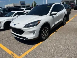 Ford Escape 2020 AWD Titanium 4 puertas SUV
