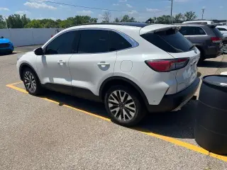 Ford Escape 2020 AWD Titanium 4 puertas SUV