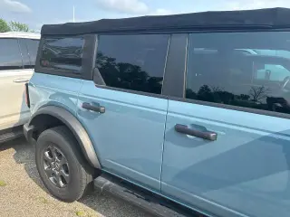 Ford Bronco 2022 4x4 Big Bend 4 puertas SUV