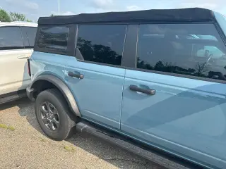 Ford Bronco 2022 4x4 Big Bend 4 puertas SUV