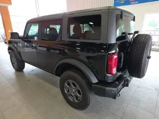 Ford Bronco 2023 4x4 Big Bend 4 puertas SUV