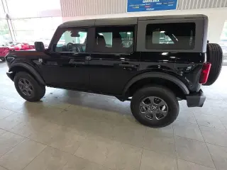 Ford Bronco 2023 4x4 Big Bend 4 puertas SUV