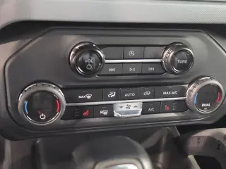 Ford Bronco 2023 4x4 Big Bend 4 puertas SUV