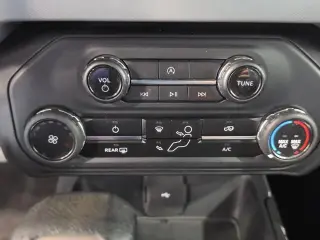 Ford Bronco 2023 4x4 Base 4 puertas SUV