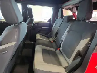 Ford Bronco 2023 4x4 Base 4 puertas SUV