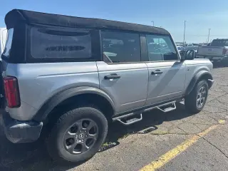 Ford Bronco 2024 4x4 Big Bend 4 puertas SUV