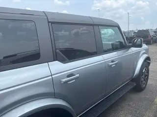 Ford Bronco 2024 4x4 Outer Banks 4 puertas SUV