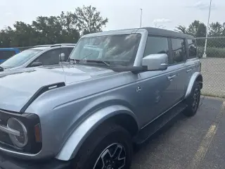 Ford Bronco 2024 4x4 Outer Banks 4 puertas SUV