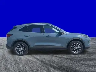 Ford Escape Híbrido Enchufable 2024 PHEV 4 puertas SUV