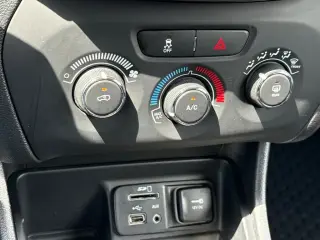 Jeep Cherokee 2017 Sport 4 puertas SUV