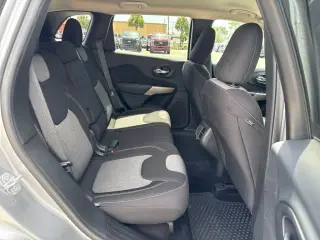 Jeep Cherokee 2017 Sport 4 puertas SUV