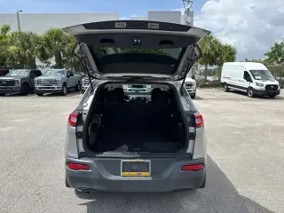 Jeep Cherokee 2017 Sport 4 puertas SUV