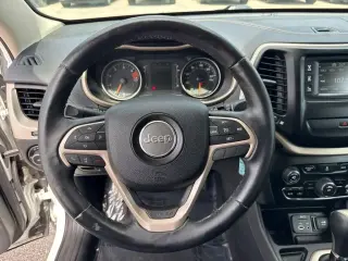 Jeep Cherokee 2016 Latitude 4 puertas SUV