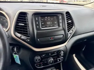 Jeep Cherokee 2016 Latitude 4 puertas SUV