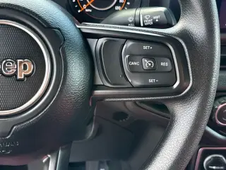 Jeep Wrangler 2026 4x4 Sport 4 puertas SUV