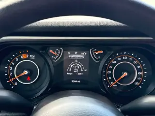 Jeep Wrangler 2026 4x4 Sport 4 puertas SUV
