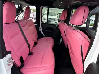 Jeep Wrangler 2026 4x4 Sport 4 puertas SUV