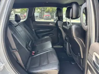 Jeep Grand Cherokee 2020 4x4 Laredo 4 puertas SUV